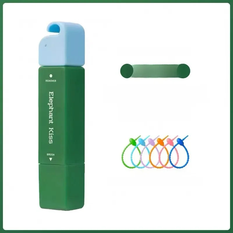 No-Wash Portable Stain Remover Pen Portable Travel-Friendly Works on Food & Drink Stains Multipurpose Bleach Pen