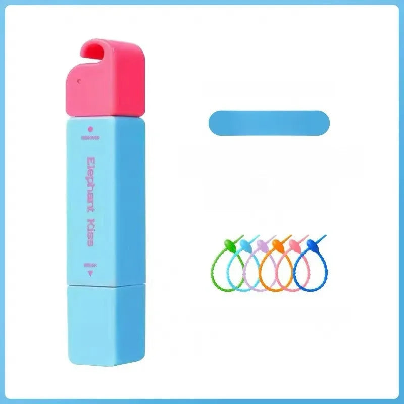 No-Wash Portable Stain Remover Pen Portable Travel-Friendly Works on Food & Drink Stains Multipurpose Bleach Pen
